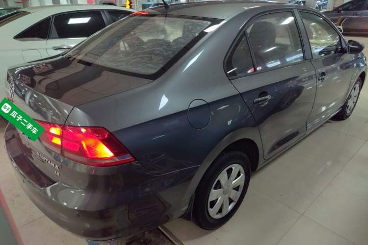 Used Volkswagen Santana 2013 1.6L Automatic Fashion Edition Rear Right 45 Deg