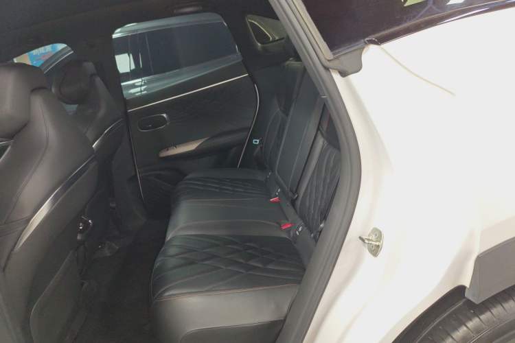 Used Deepal S07 2023 200Max Range-Extended Version Left Rear Seat