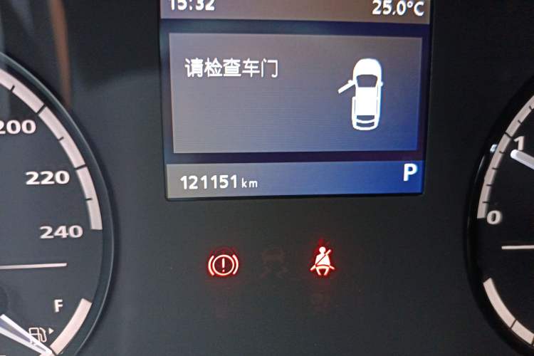 Used Qoros 3 2014 Sedan 1.6T Automatic ZhiZhen Model
