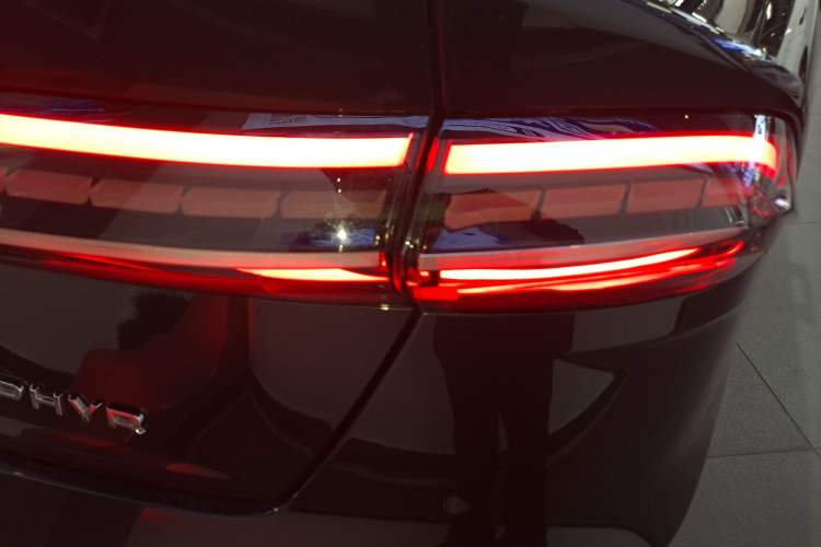 Used Lincoln Z 2022 iKoo Centennial Limited Edition Exterior 3