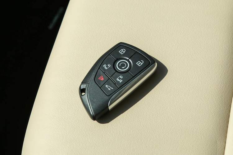 Used Buick GL8 New Energy 2025 Lu Shang Smart Enjoyment Edition 7-Seater
