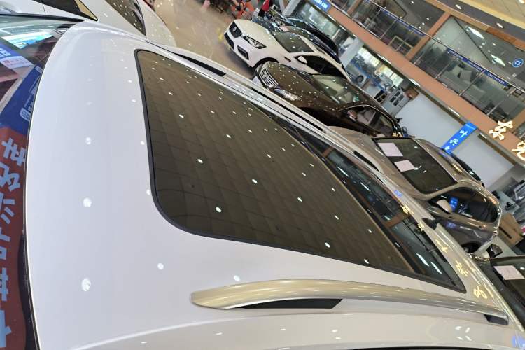 Used Volkswagen Tayron 2022 280TSI Two-Wheel Drive Luxury Smart Connectivity Version