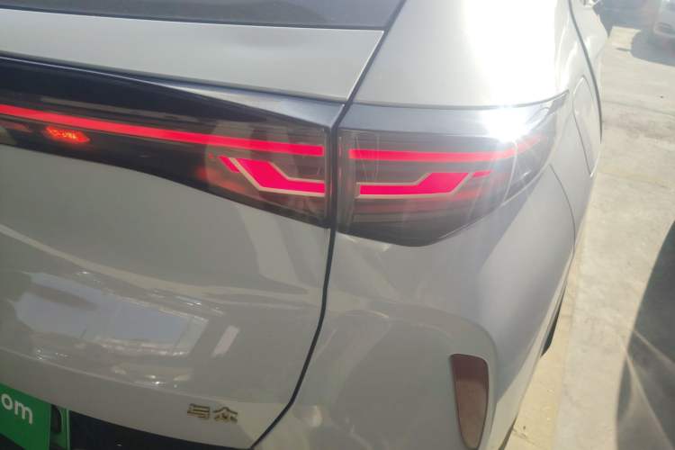 Used Volkswagen ID.UNYX 2024 Pro Long-Range Version