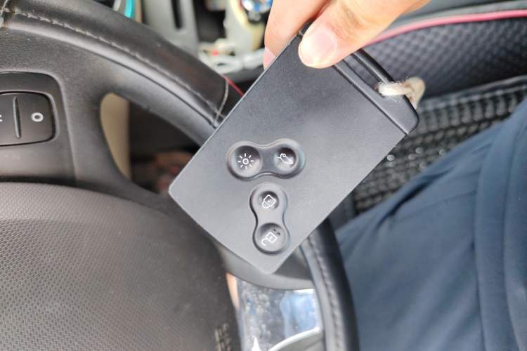 Used Renault Captur 2015 1.2T Automatic Comfort Edition
