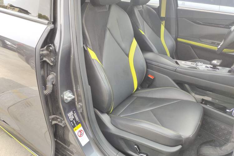 Used Changan UNI-V 2022 1.5T Sport Edition