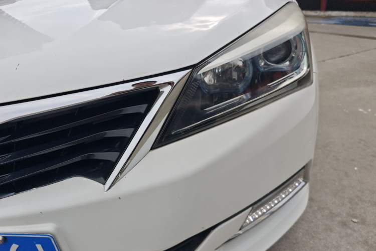 Used CHANGAN Alsvin V7 2016 1.6L Manual Enjoyment Model China V Standard
