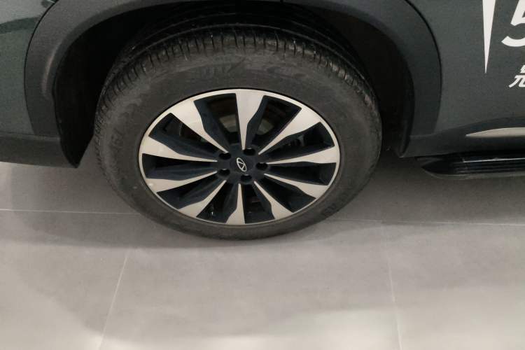 Used Chery Tiggo 8 PLUS 2025 290TGDI DCT Prestige 5-Seater