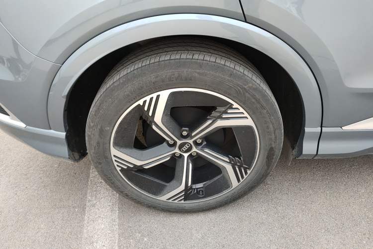 Used Audi Q4 e-tron 2024 40 e-tron Boundary Edition
