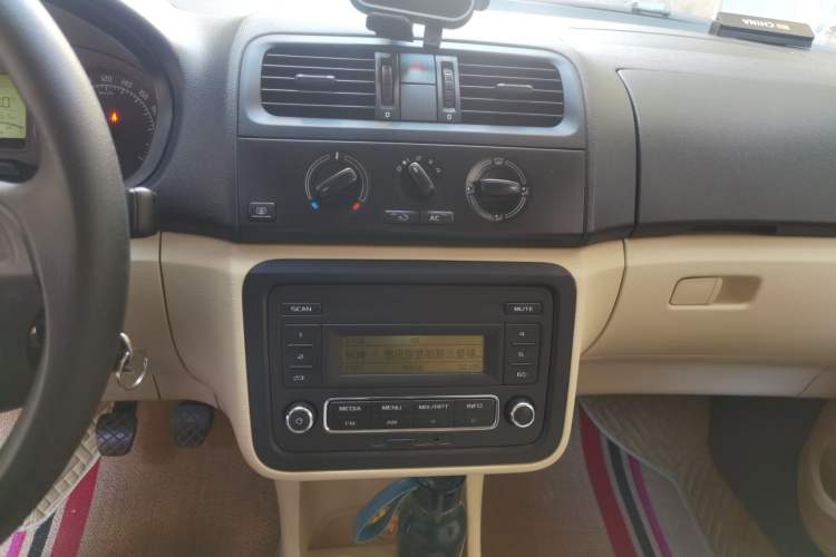 Used Skoda Fabia 2012 1.4L Manual Crystal Edition