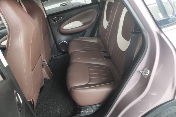 Used Wuling Bingo 2023 203km Comfort Edition Left Rear Seat