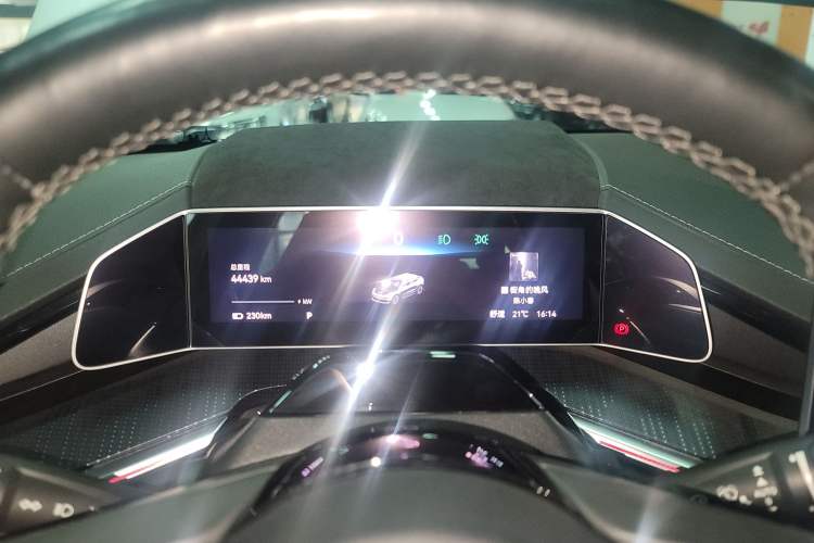 Used Zeekr 001 2022 Long-Range Dual-Motor WE Edition Instrument Cluster