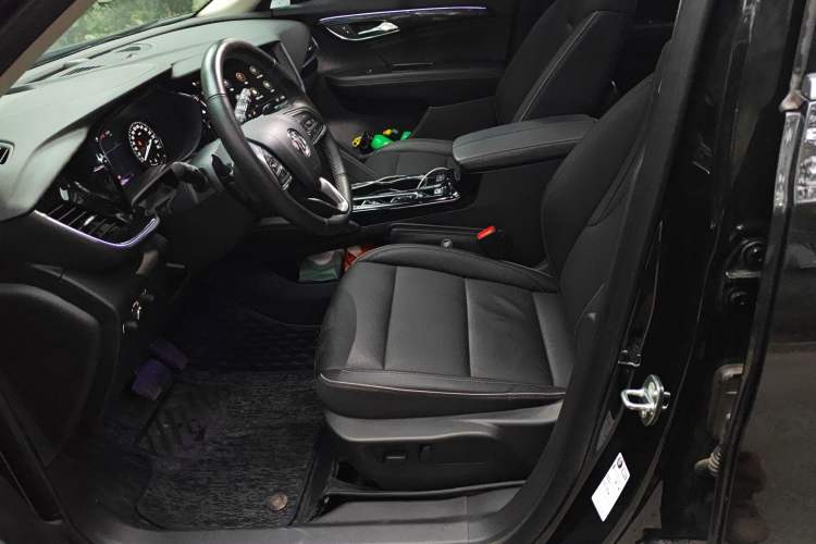 Used Buick Envision 2023 Encore Plus 652T Five-Seat Luxury Model
