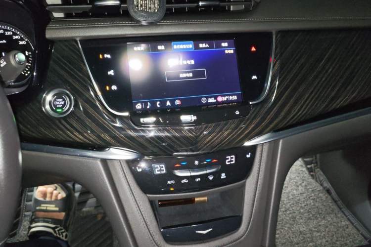 Used Cadillac XT6 2020 28T Six-Seater Luxury Version
