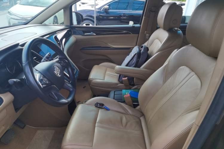 Used Buick GL8 2018 ES 28T Premium Model China VI Standard
