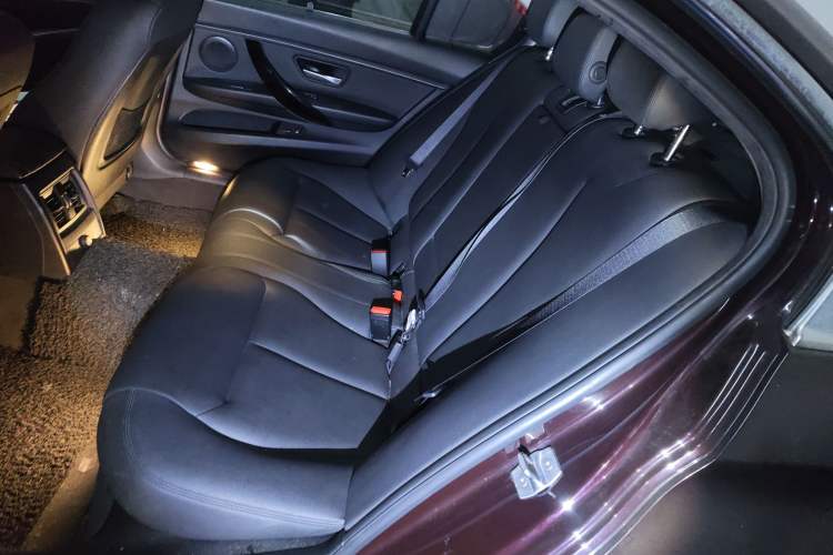 Used BMW 3 Series 2016 320Li Fashion Model
