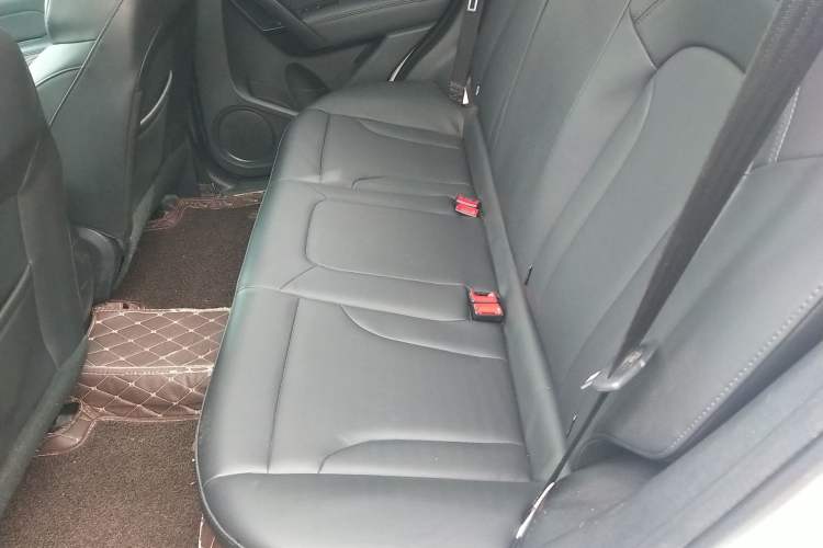 Used Haval H2 2018 1.5T Dual-Clutch Two-Wheel Drive Fashion Model China VI Standard