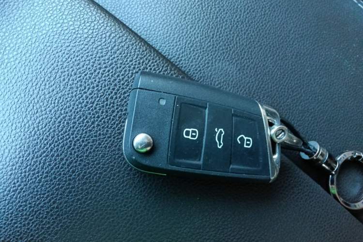 Used Volkswagen Teramont 2017 380TSI Four-Wheel Drive Luxury Edition Vehicle Key