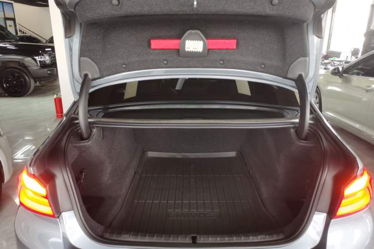 Used BMW 5 Series 2019 525i M Sport Package