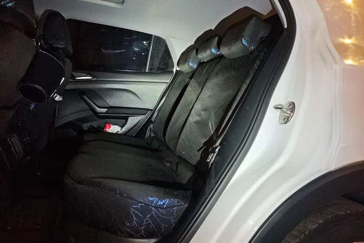 Used Volkswagen Tacqua 2021 1.5L Automatic Yue Zhi Lian Edition Left Rear Seat