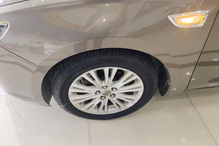 Used Buick GT 2015 15N Automatic Elite Version