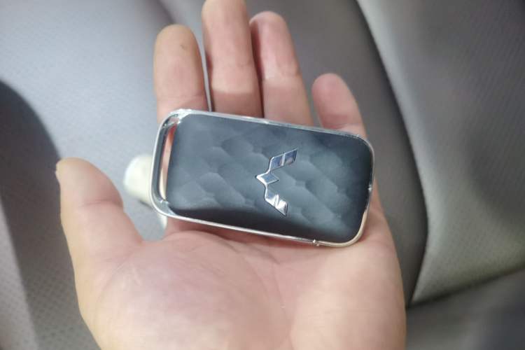 Used Wuling Starlight 560 2026 1.5T CVT Elite Edition Vehicle Key