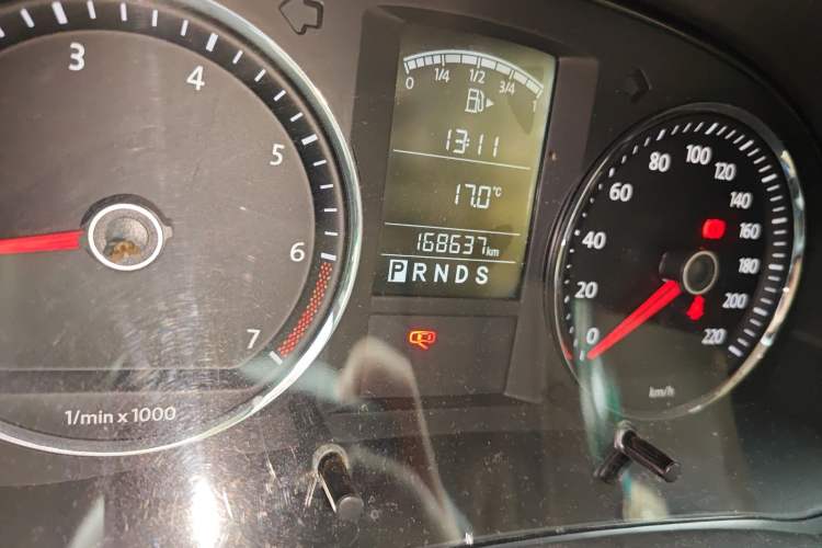 Used Volkswagen Lavida 2011 1.6L Automatic Pinxuan Edition Odometer Close Up