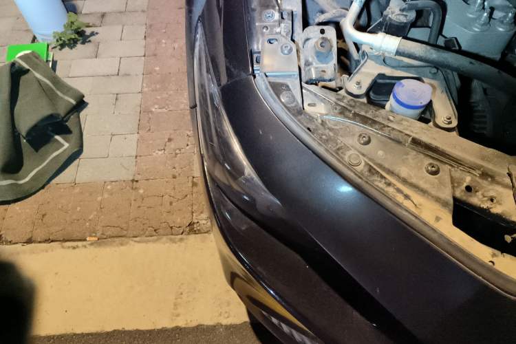 Used Mazda 3 Axela 2023 2.0L Automatic ZhiZhen Edition Right Front Headlight