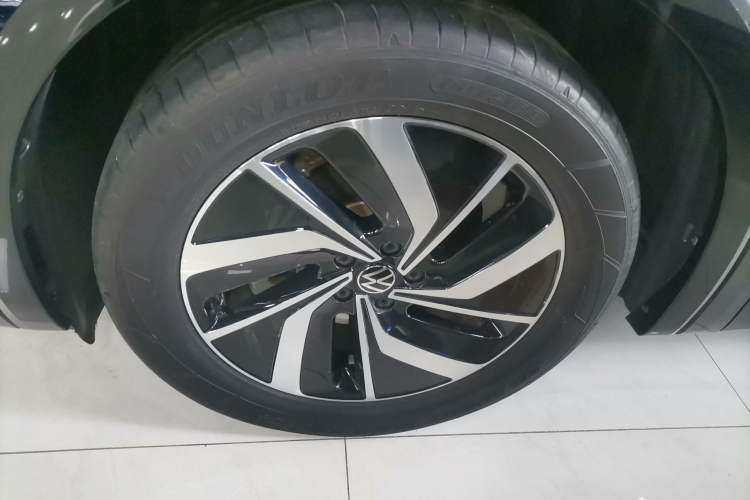 Used Volkswagen Viloran 2024 330TSI Luxury Edition