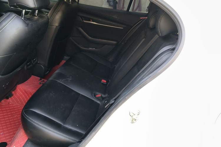 Used Mazda 3 Axela 2023 2.0L Automatic Zhiqing Edition Left Rear Seat