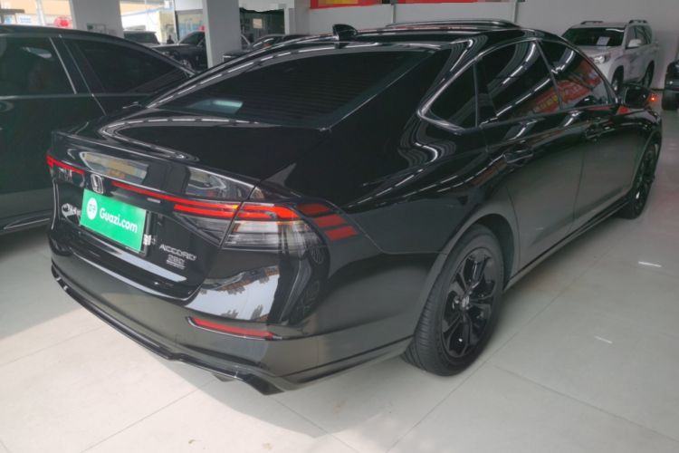 Used Honda Accord 2025 Sport Series 260TURBO Luxury Edition Rear Right 45 Deg