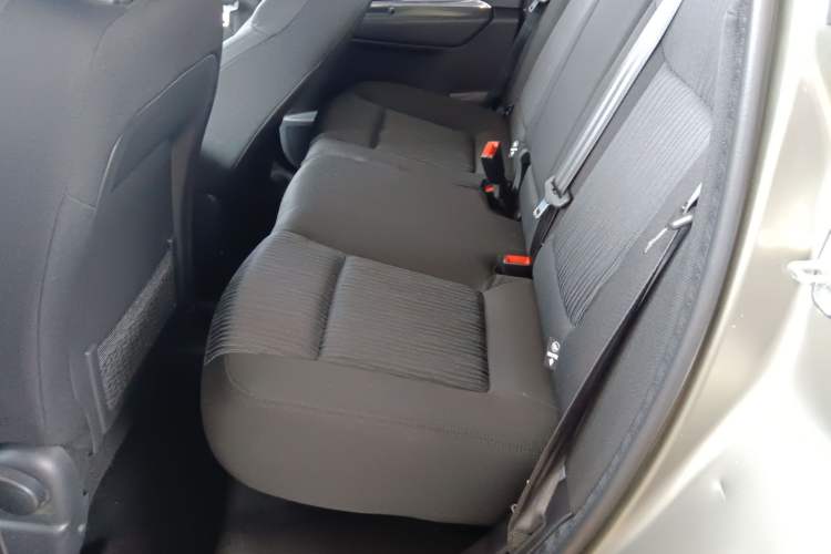 Used Peugeot 3008 2015 1.6THP Automatic Classic Edition