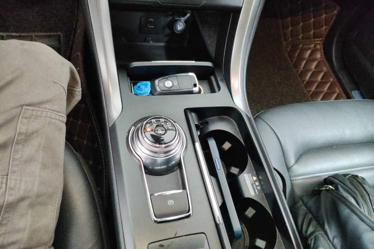 Used Ford Mondeo 2017 EcoBoost 200 Stylish Model
