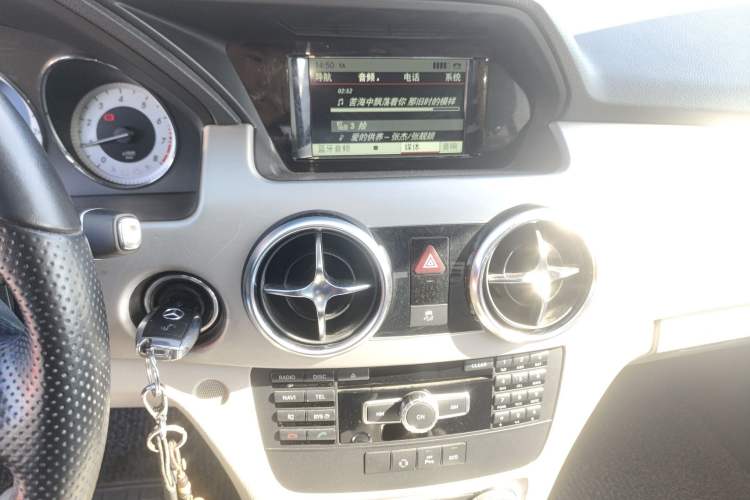 Used Mercedes-Benz GLK-Class 2014 GLK 260 4MATIC Dynamic Model