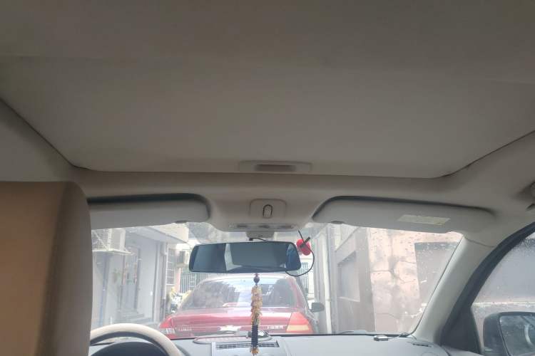 Used Nissan Qashqai 2015 2.0 XL Coolfire CVT 2WD Headliner