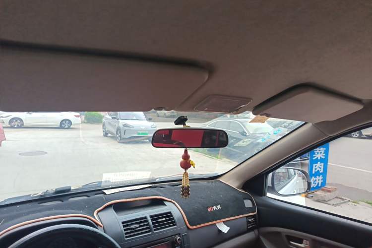 Used BAIC Weiwang M20 2014 1.5L practical type BJ415A Headliner