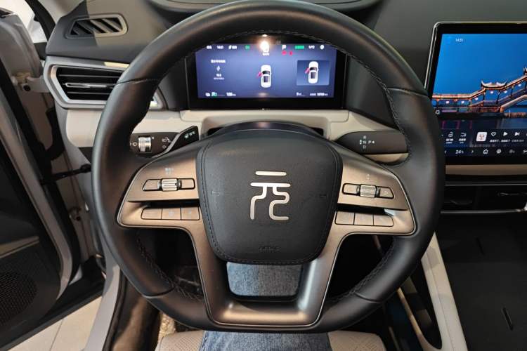 Used BYD Yuan UP 2025 Intelligent Driving Version 401 KM Dynamic Edition