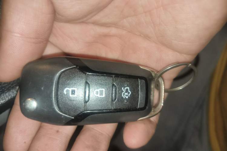 Used Ford Escort 2015 1.5L Automatic Fashion Model
