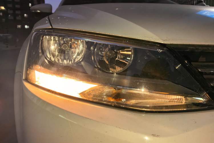 Used Volkswagen Sagitar 2014 Revised Version 1.4TSI Automatic Luxury Edition