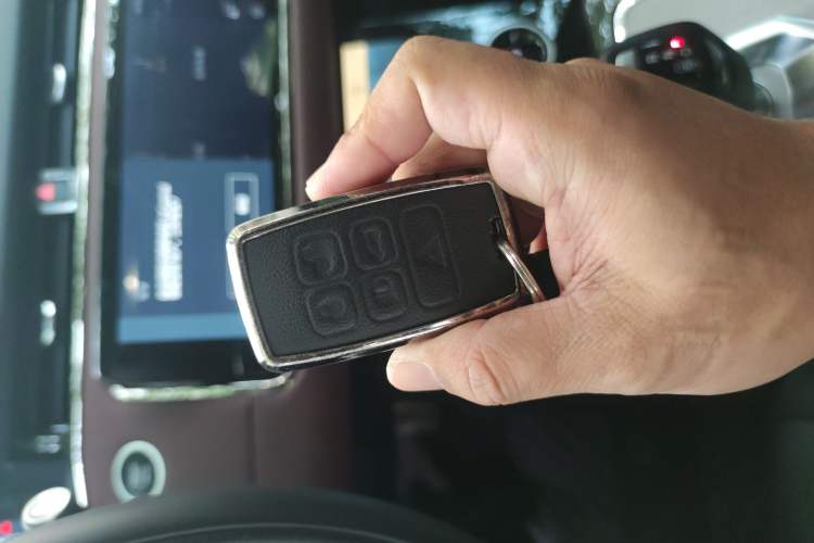 Used Land Rover Range Rover Evoque 2023 Aurora L 249 PS Luxury Edition
