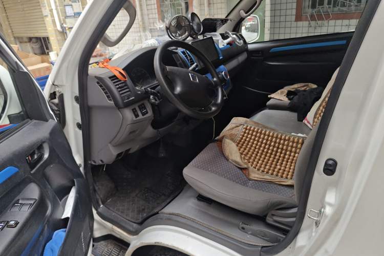 Used Farizon Xingxiang E6 2022 Van-Type Transport Vehicle Low Roof CATL 50.23 kWh
