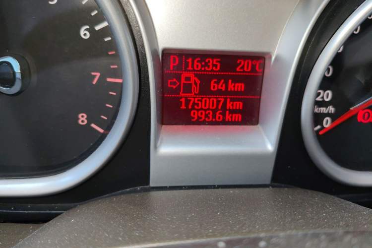 Used Ford Focus 2011 Sedan 1.8L Automatic Fashion Edition