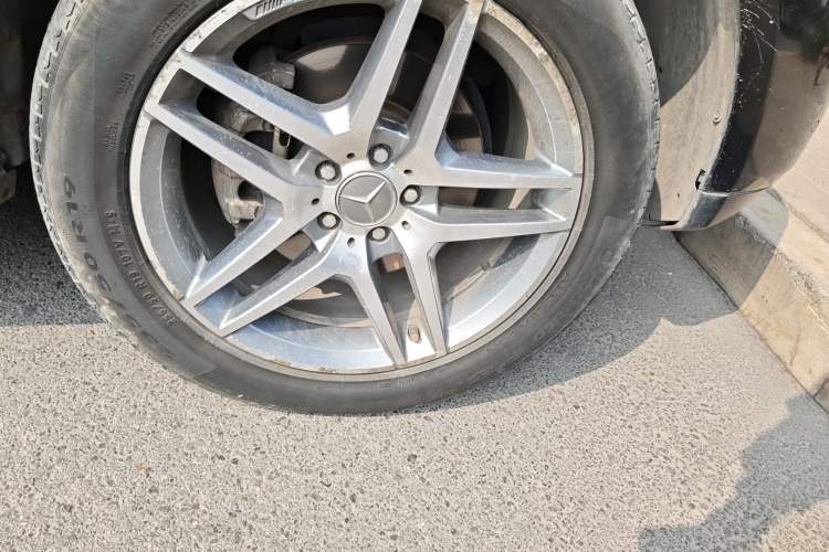 Used Mercedes-Benz M-Class 2010 ML 350 4MATIC Luxury Model