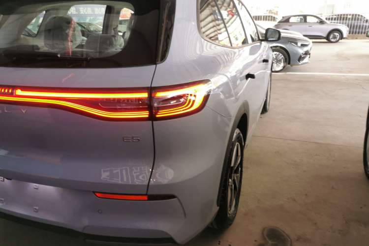 Used Geely Galaxy E5 2026 Model 530km Launch Edition