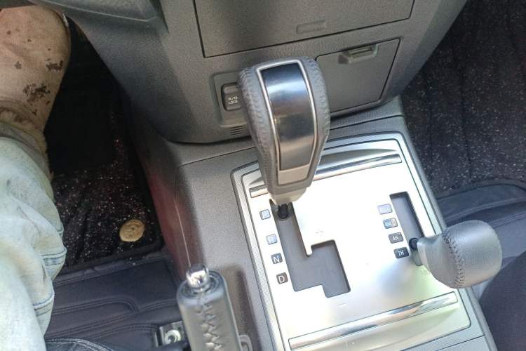 Used Mitsubishi Pajero 2015 3.0L Automatic Elite Plus Version China V Standard