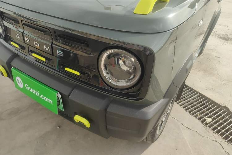 Used Geely Galaxy Panda 2025 210km Panda Rider Left Front Headlight