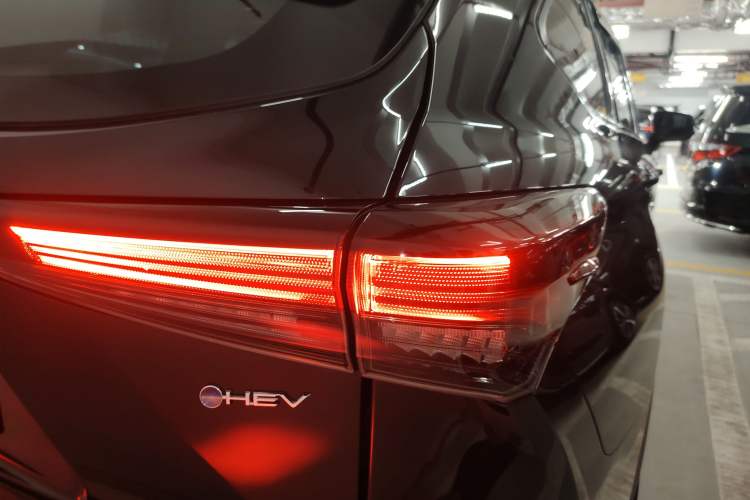 Used Toyota Crown Kluger 2024 2.5L HEV Two-Wheel Drive Luxury Edition
