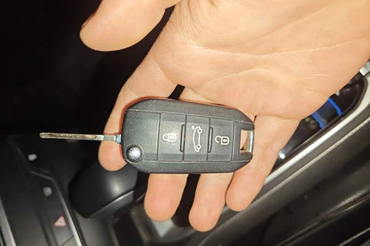 Used Peugeot 408 2019 230THP Automatic Luxury Edition China V Standard Vehicle Key