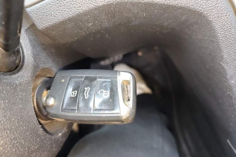 Used Volkswagen Lamando 2017 280TSI DSG Comfort Edition
