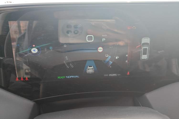 Used Dongfeng Aeolus Huge 2022 Mach Dual-Motor 1.5T MHD Dare-to-Dream Edition