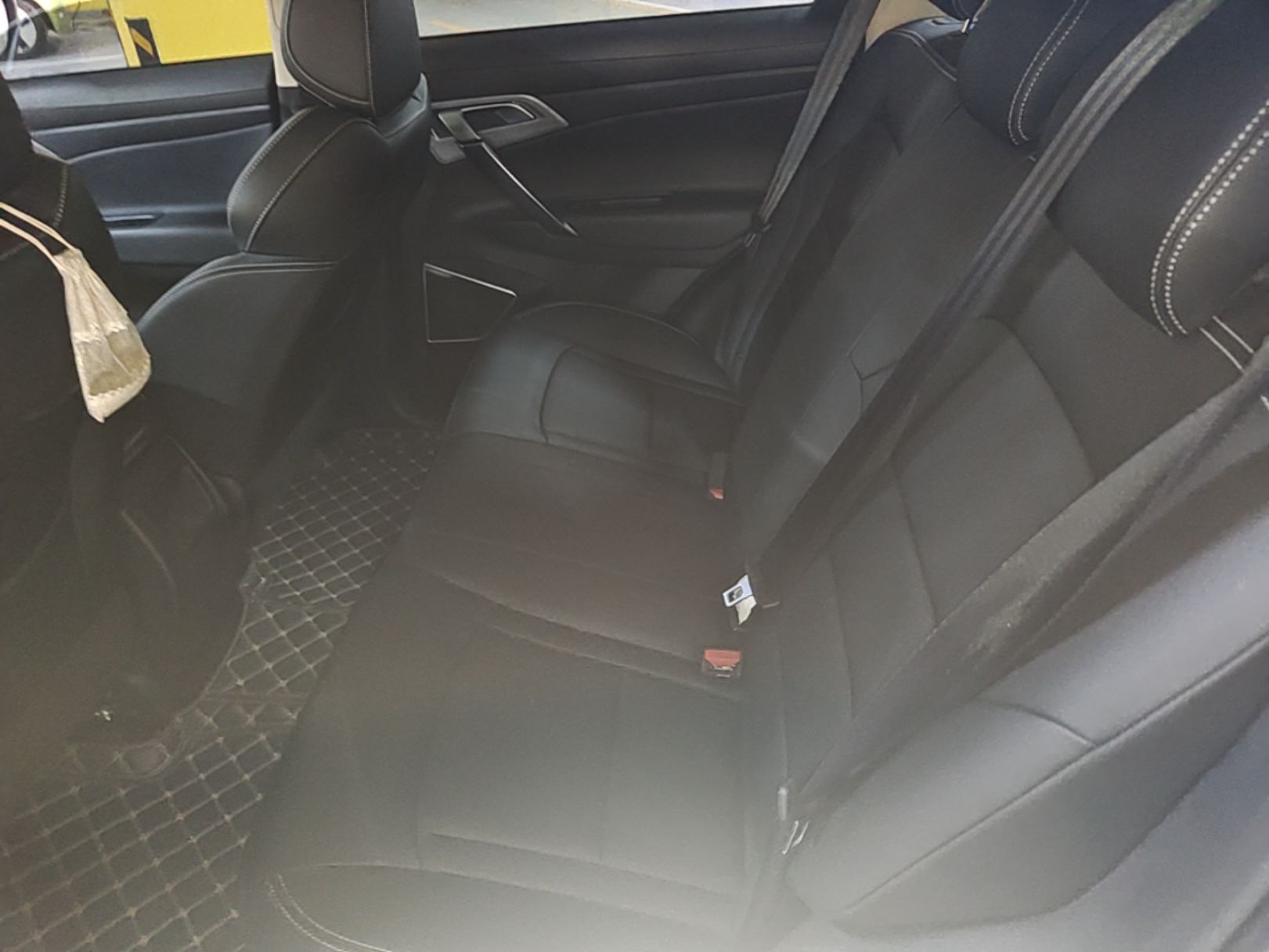 Geely Auto Emgrand X7 Sport 2021 1.8TD DCT Two-Wheel Drive Asian Games Comfort Edition — снимка 20